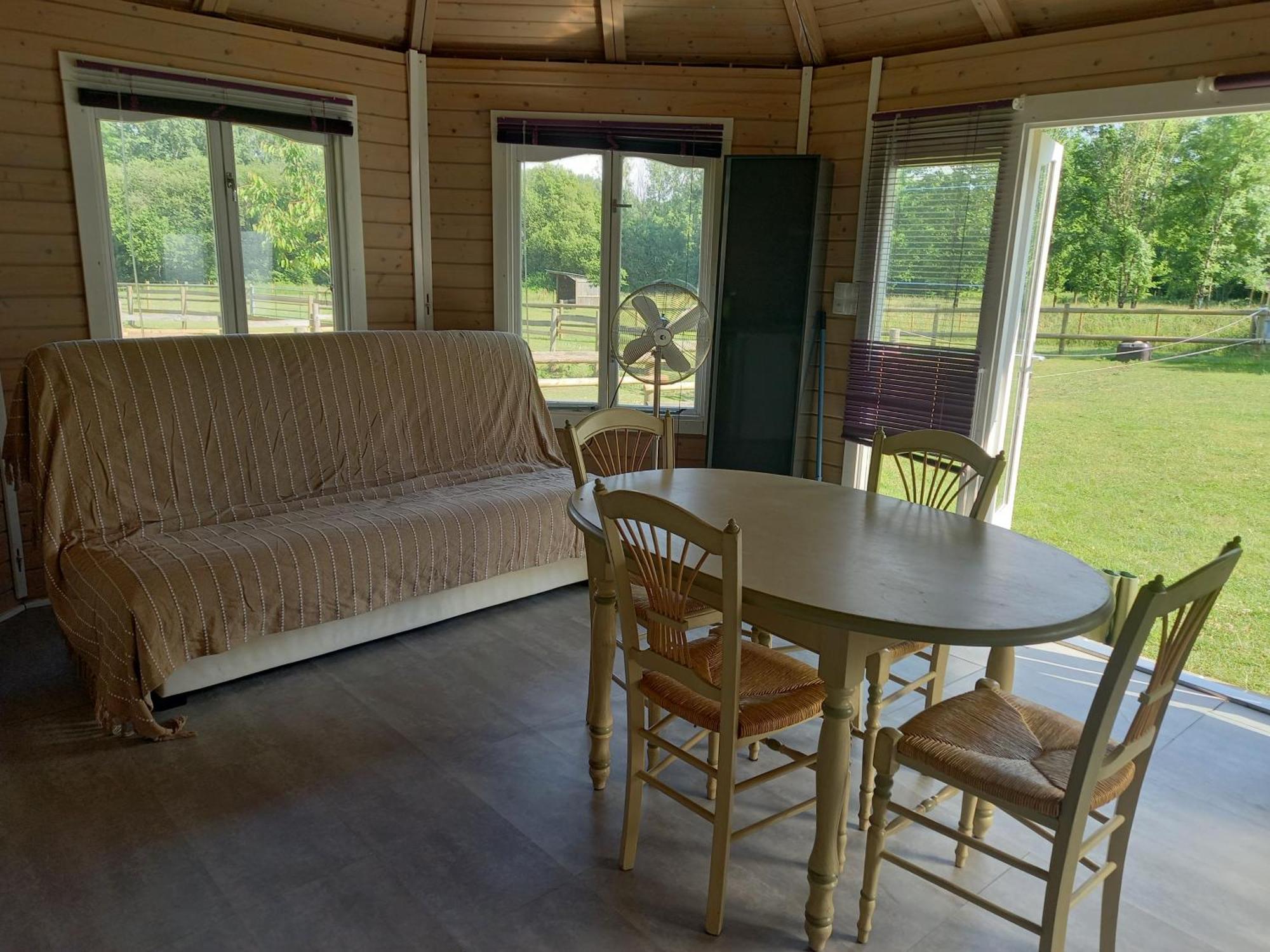 Chalet Au Coeur De La Nature Le Grand-Lucé Extérieur photo
